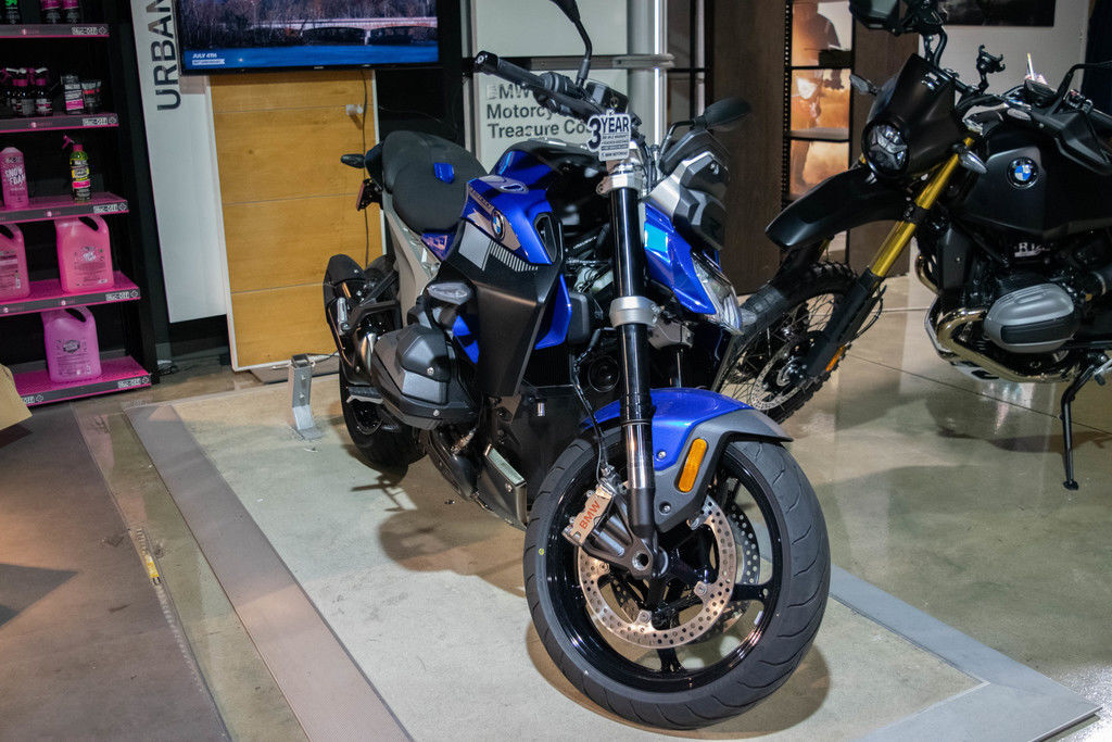 2026 BMW R 1300 R Exclusive in Hobe Sound, FL