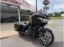 Check out the 2025 Harley-Davidson Road Glide Key Highlights image