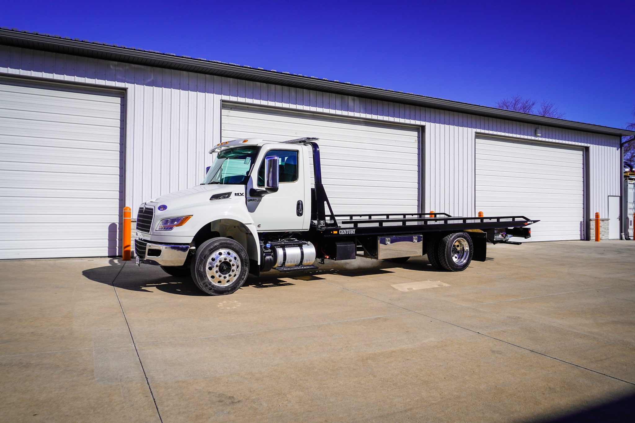 2025 International MV CENTURY 12 SERIES CARRIER in Waterford, WI