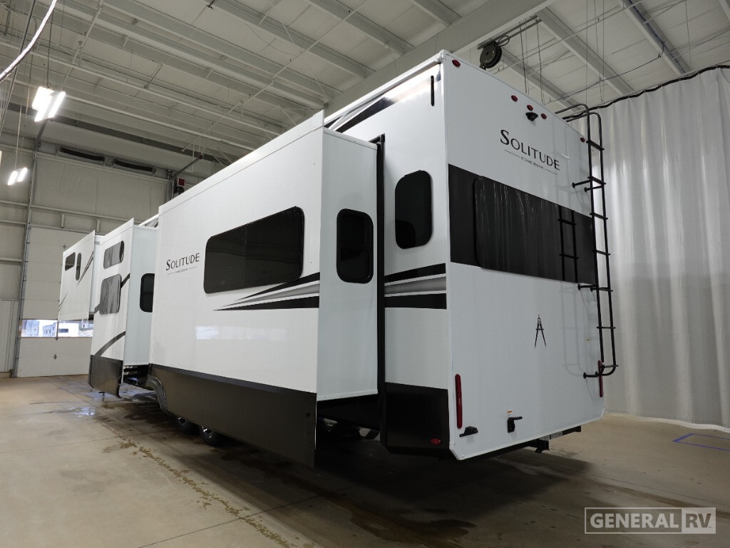 2025 Grand Design SOLITUDE 388MBS in orange park FL