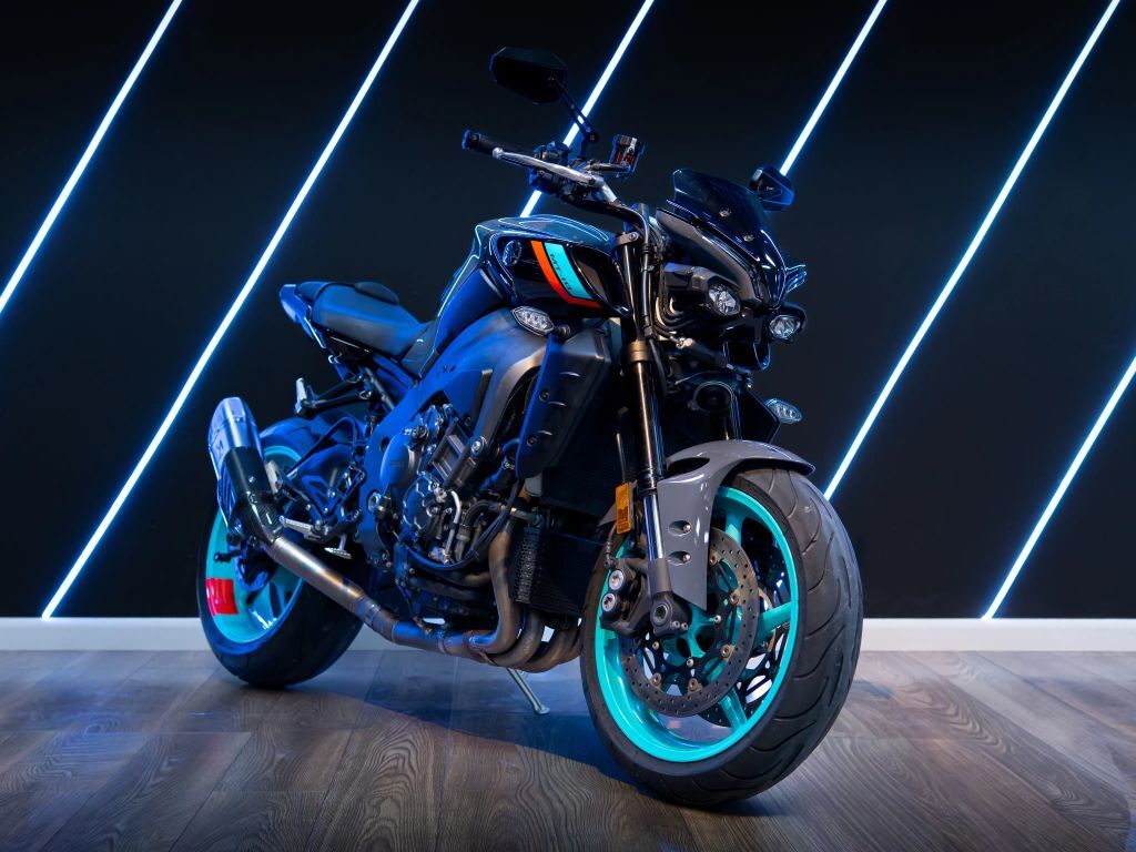 2023 Yamaha MT 10 10 in Hallandale, FL