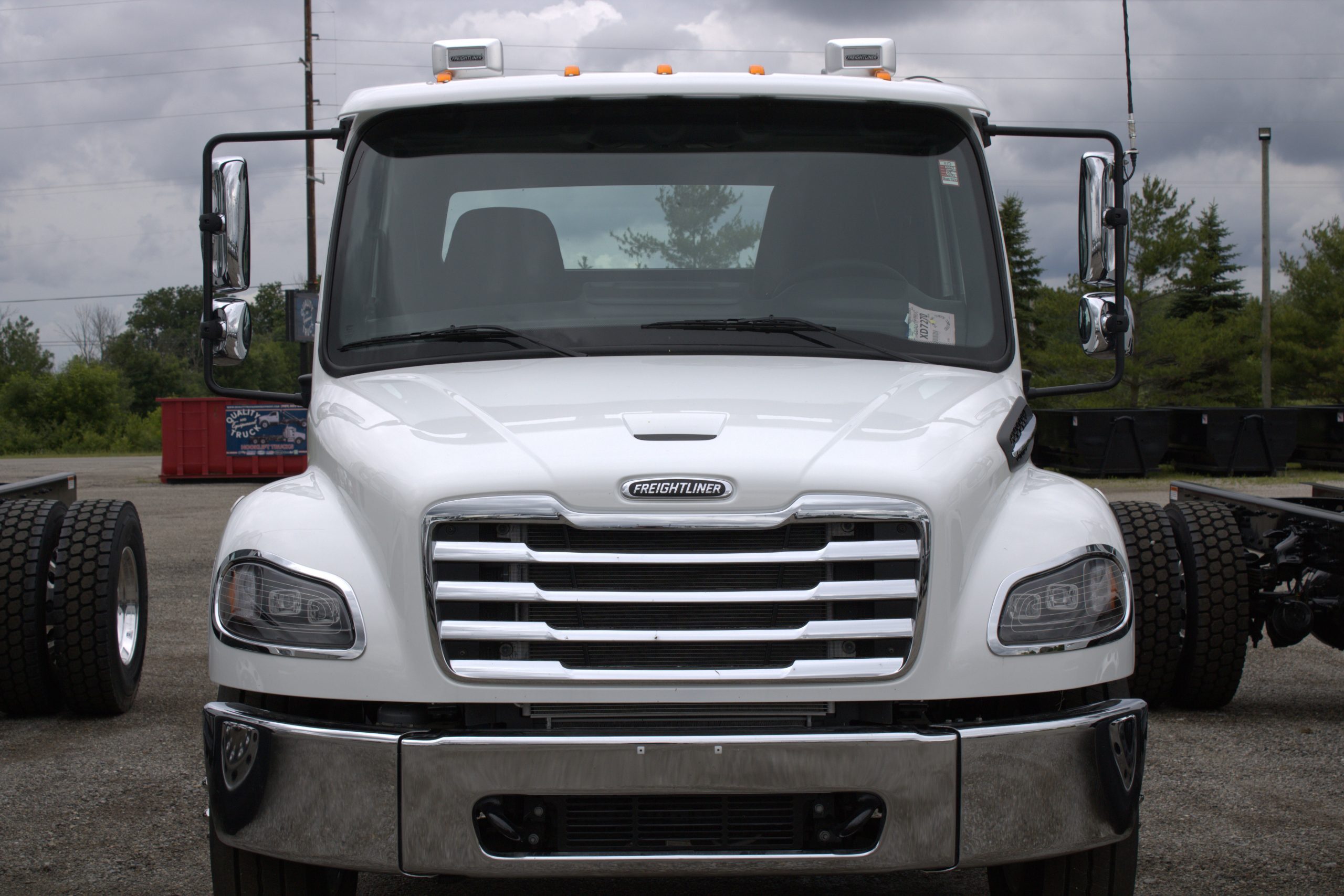 2027 FREIGHTLINER BUSINESS CLASS M2 106 in Clare, MI