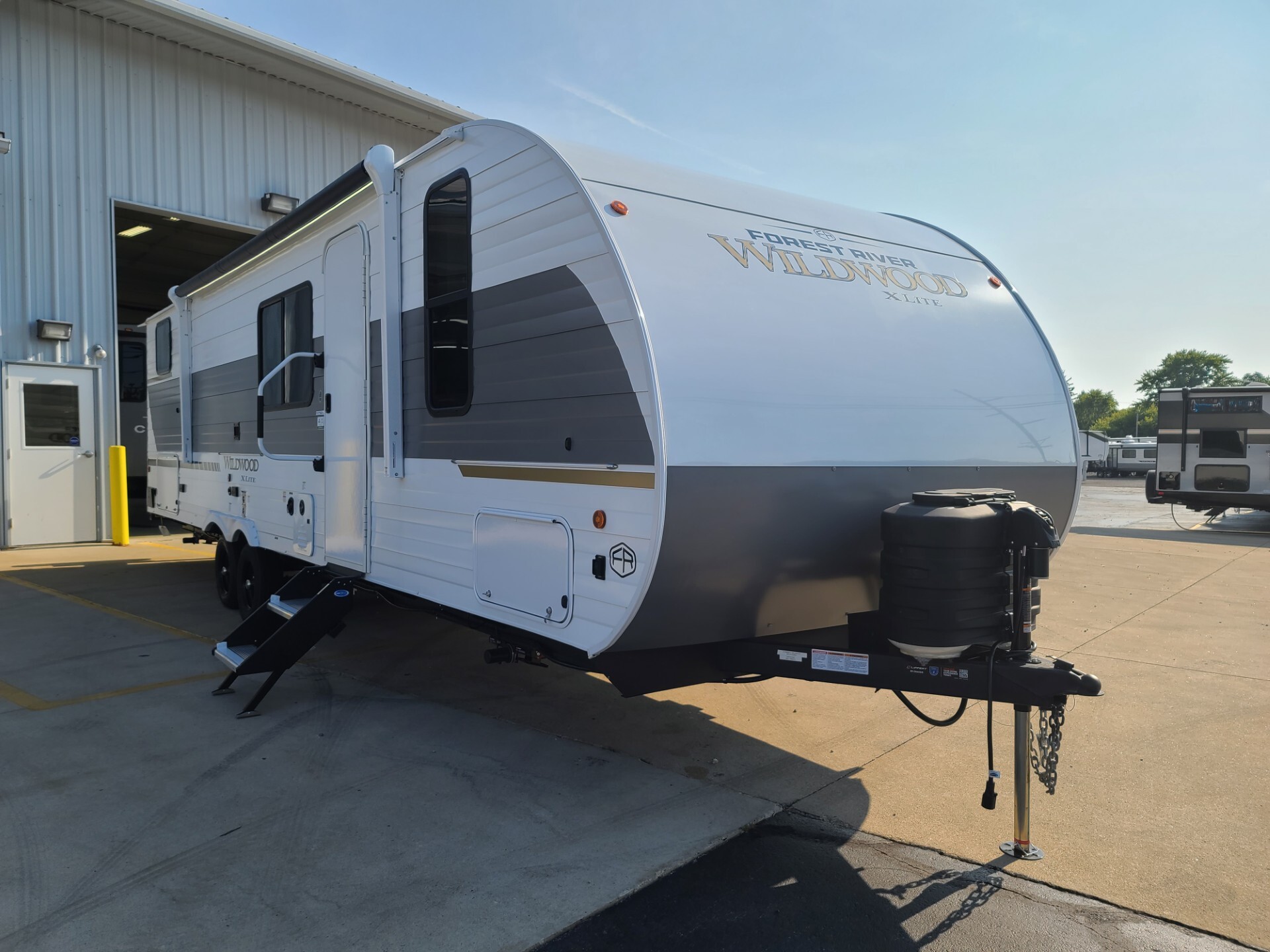 2027 Forest River Wildwood X-Lite 273QBXL in sylvania OH