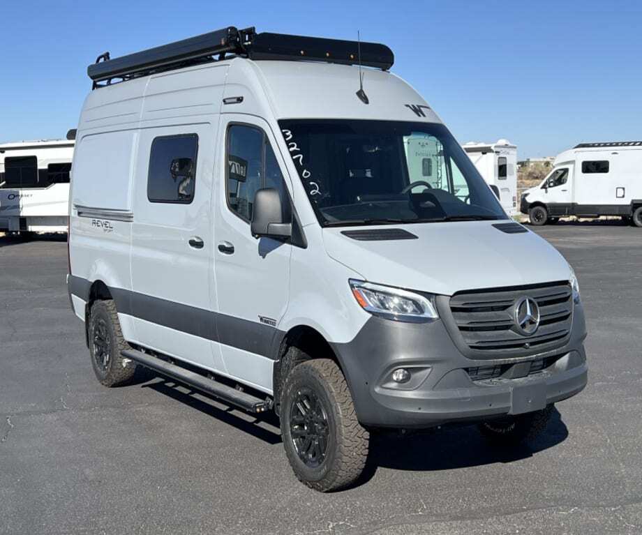 2027 Winnebago REVEL SPORT BMB44C in albuquerque NM