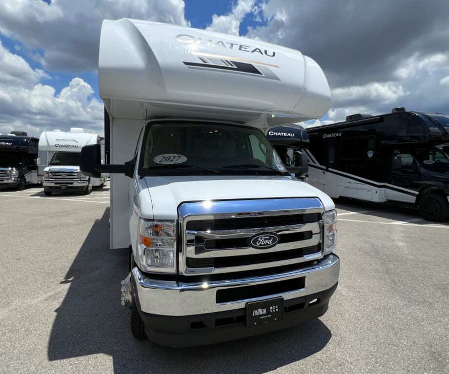 2027 Thor Motor Coach CHATEAU 28Z in fort myers FL