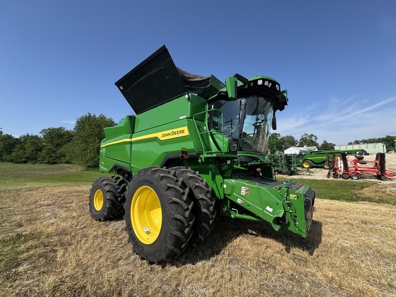 2025 John Deere S7 700 in White Hall, IL