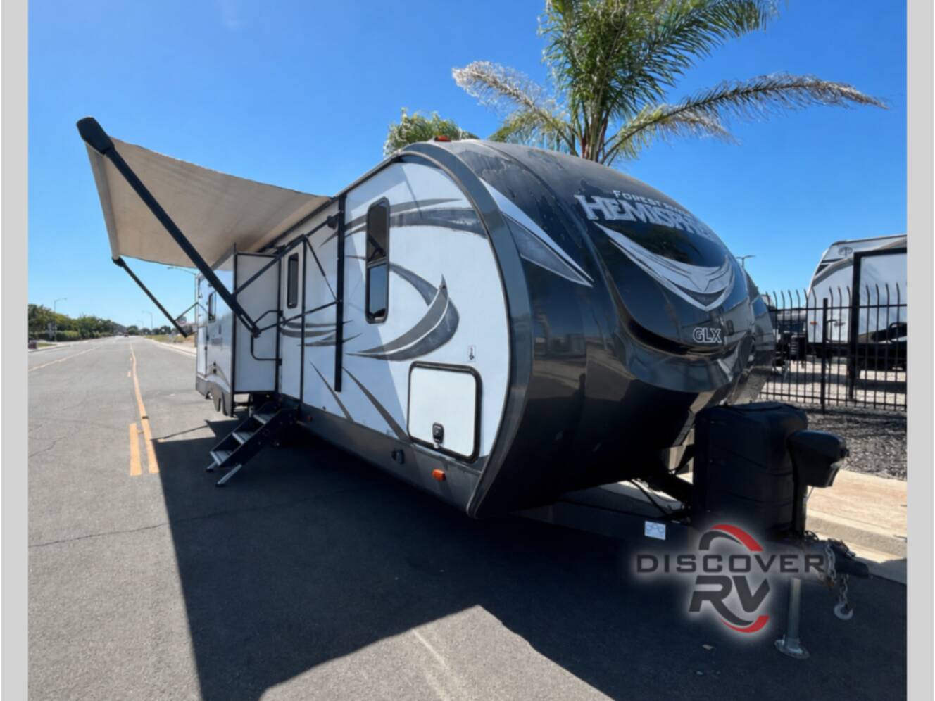 A photo of this 2018 Forest River Rv Salem Hemisphere GLX 272RL