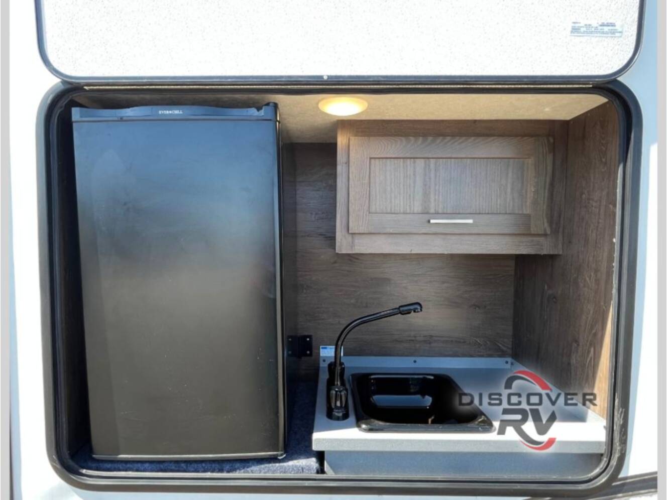 A photo of this 2018 Forest River Rv Salem Hemisphere GLX 272RL