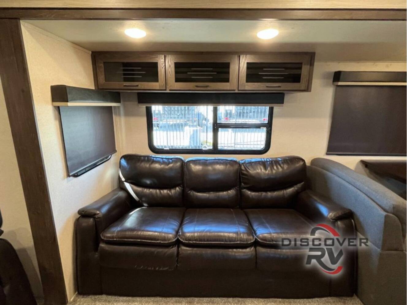 A photo of this 2018 Forest River Rv Salem Hemisphere GLX 272RL