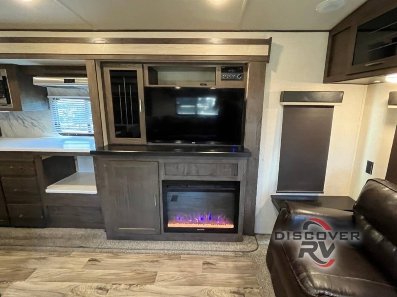 A photo of this 2018 Forest River Rv Salem Hemisphere GLX 272RL