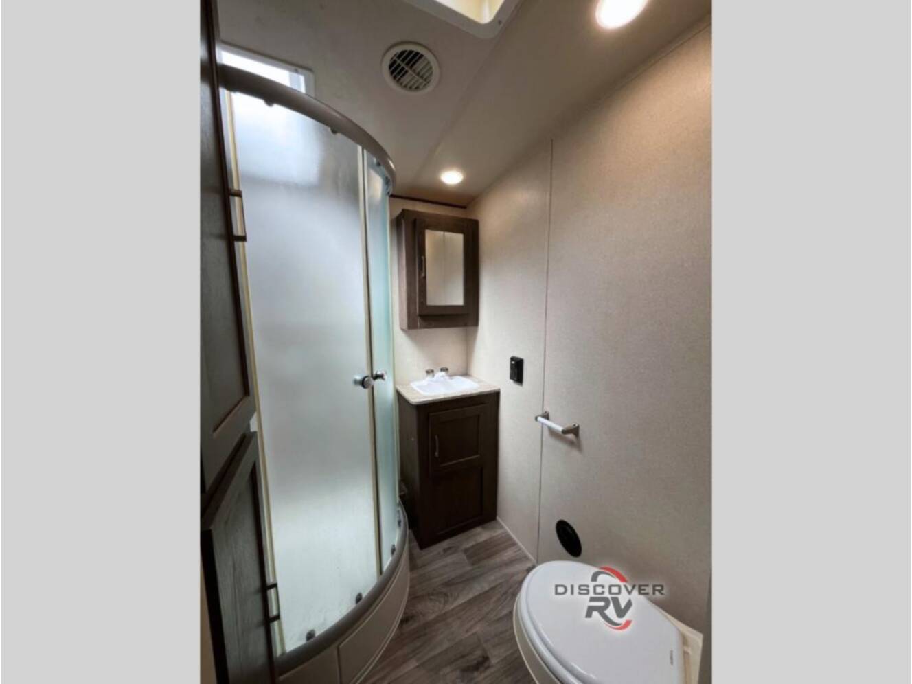 A photo of this 2018 Forest River Rv Salem Hemisphere GLX 272RL