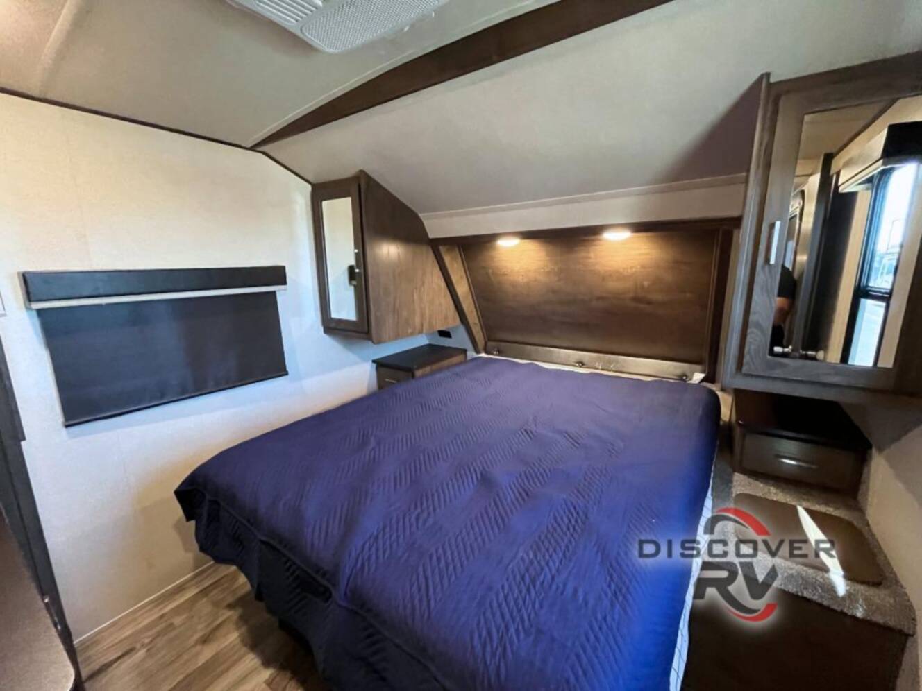 A photo of this 2018 Forest River Rv Salem Hemisphere GLX 272RL