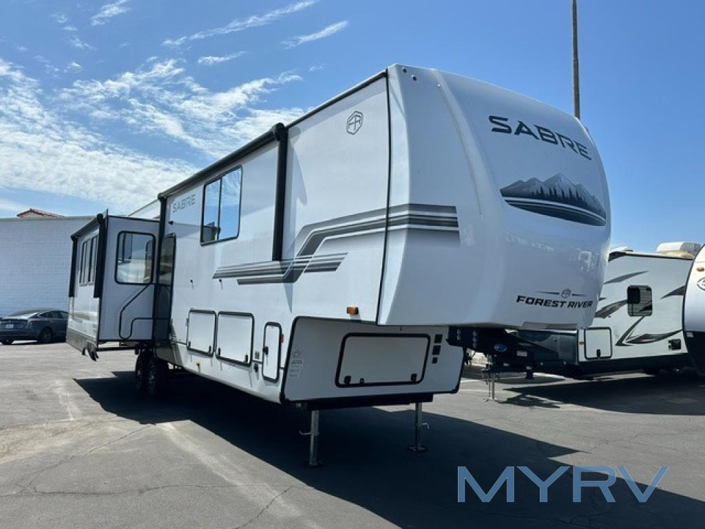 2027 Forest River Rv SABRE 36EST in el cajon CA