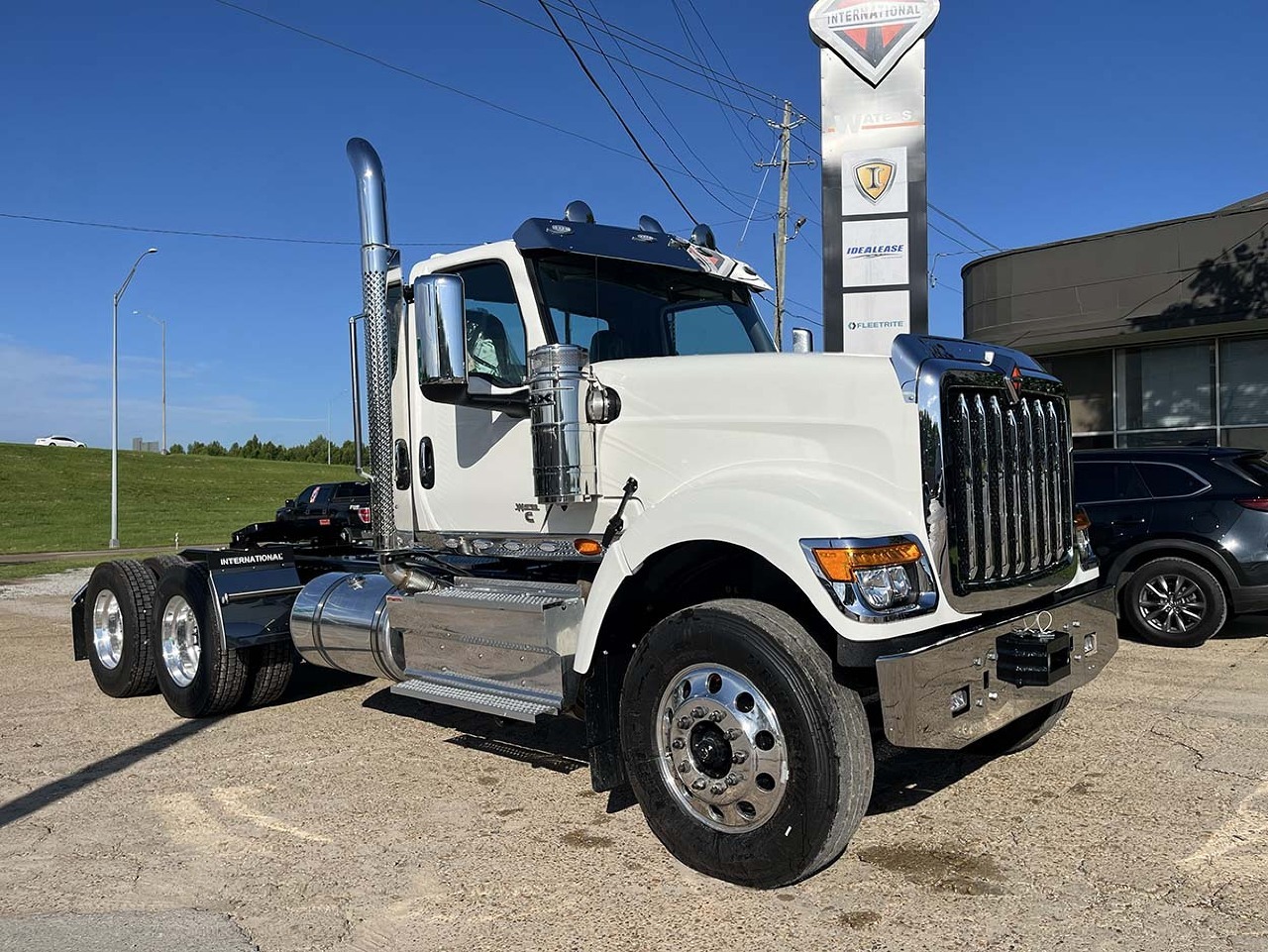 2027 INTERNATIONAL HX 520 in Columbus, MS