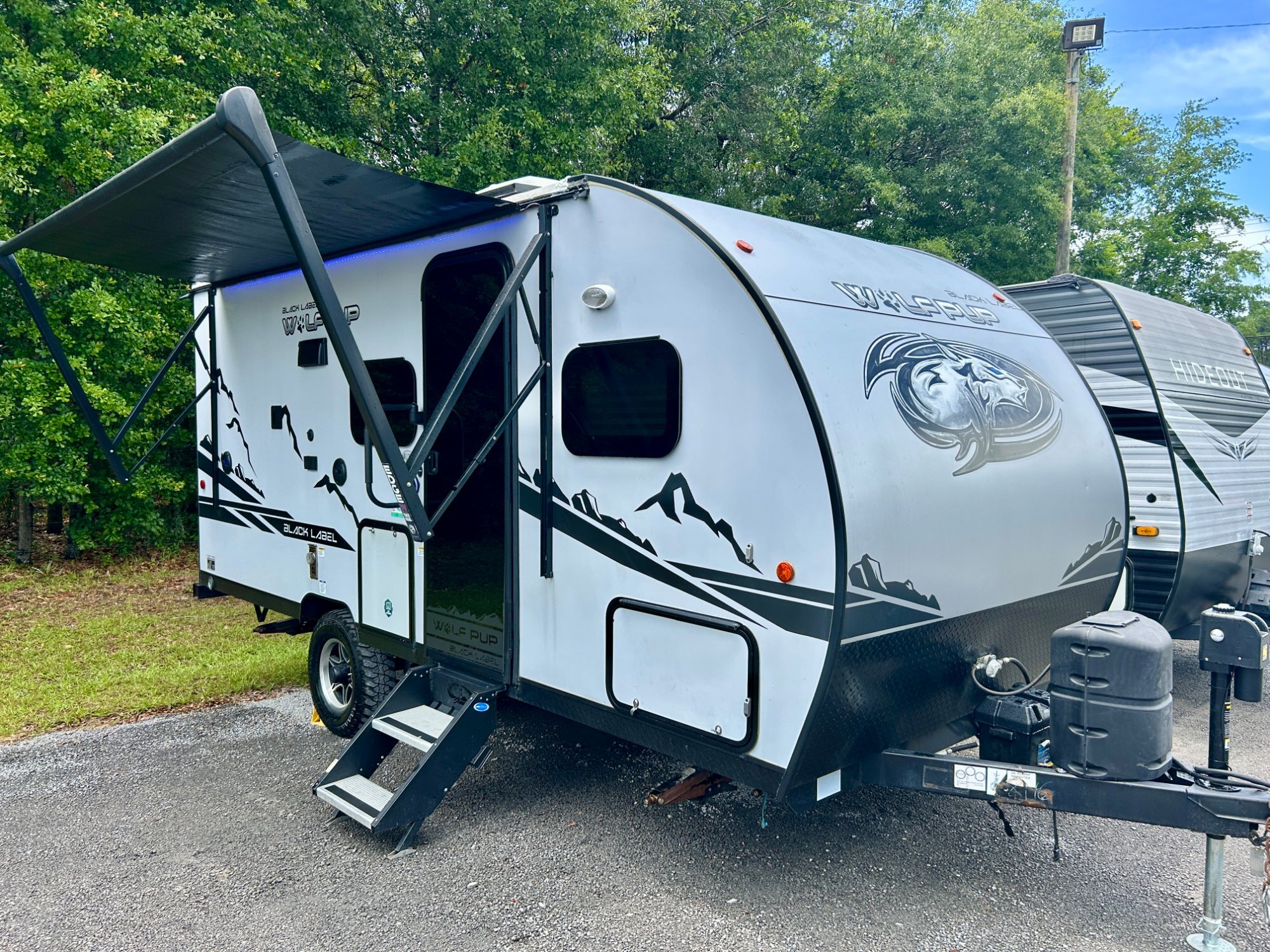 2022 Cherokee Wolf Pup 16BHSBL RV