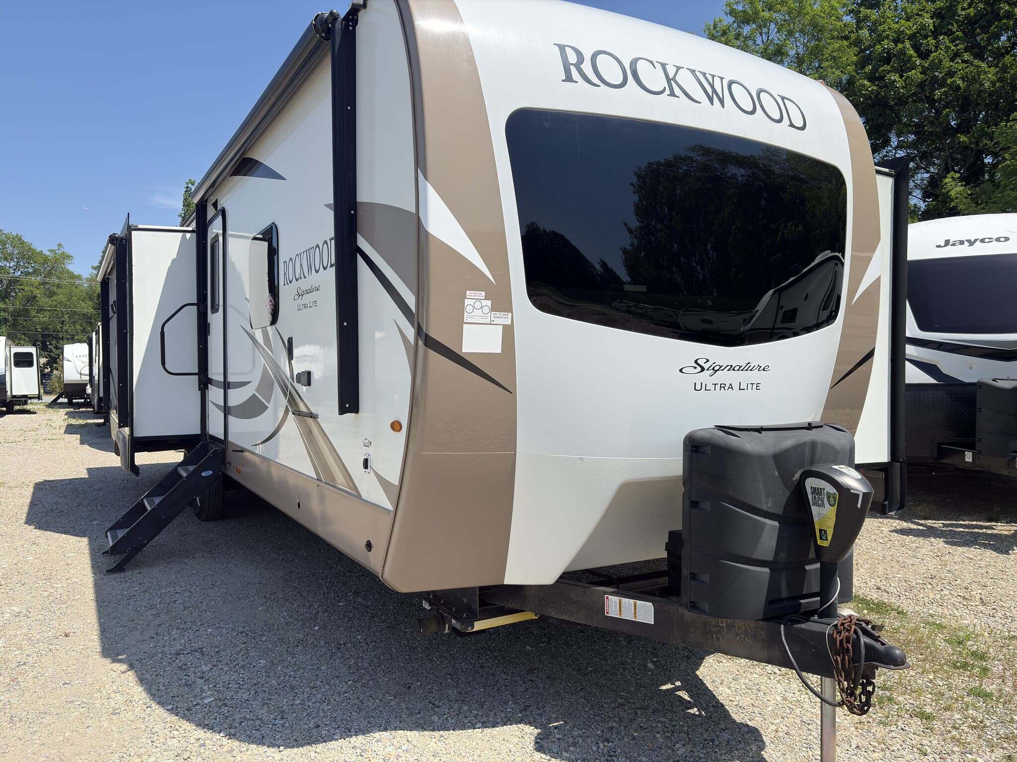 2018 Forest River Rockwood Signature Ultra Lite 8328BS RV