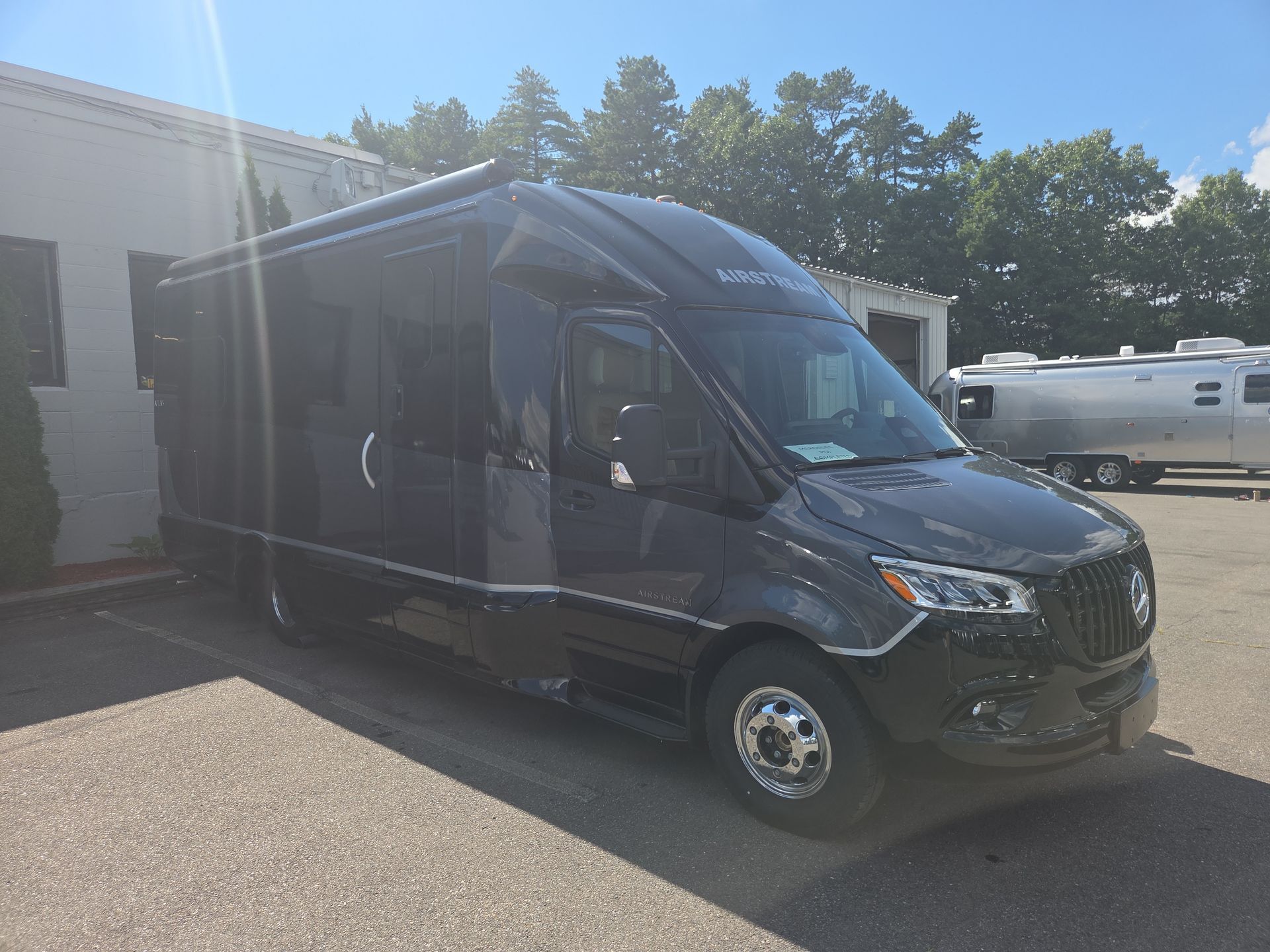 2027 Airstream Atlas 25RT in nashua NH