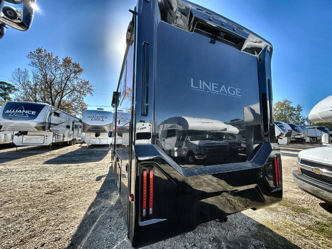 A photo of this 2026 Grand Design Lineage Series M 25TK