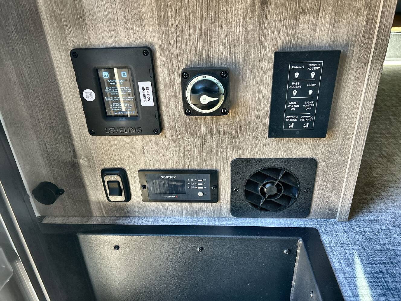 A photo of this 2026 Grand Design Lineage Series M 25TK