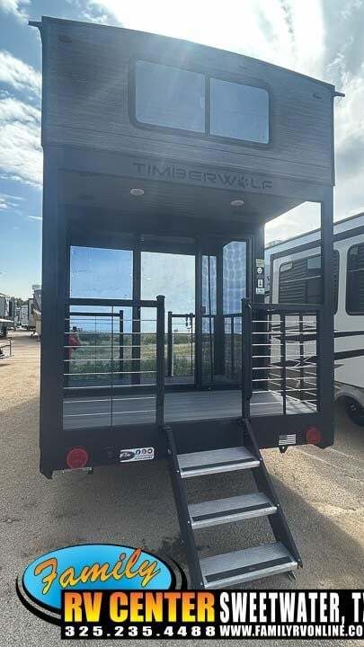 2024 Forest River CHEROKEE TIMBERWOLF MINI LOFT 16ML in sweetwater TX