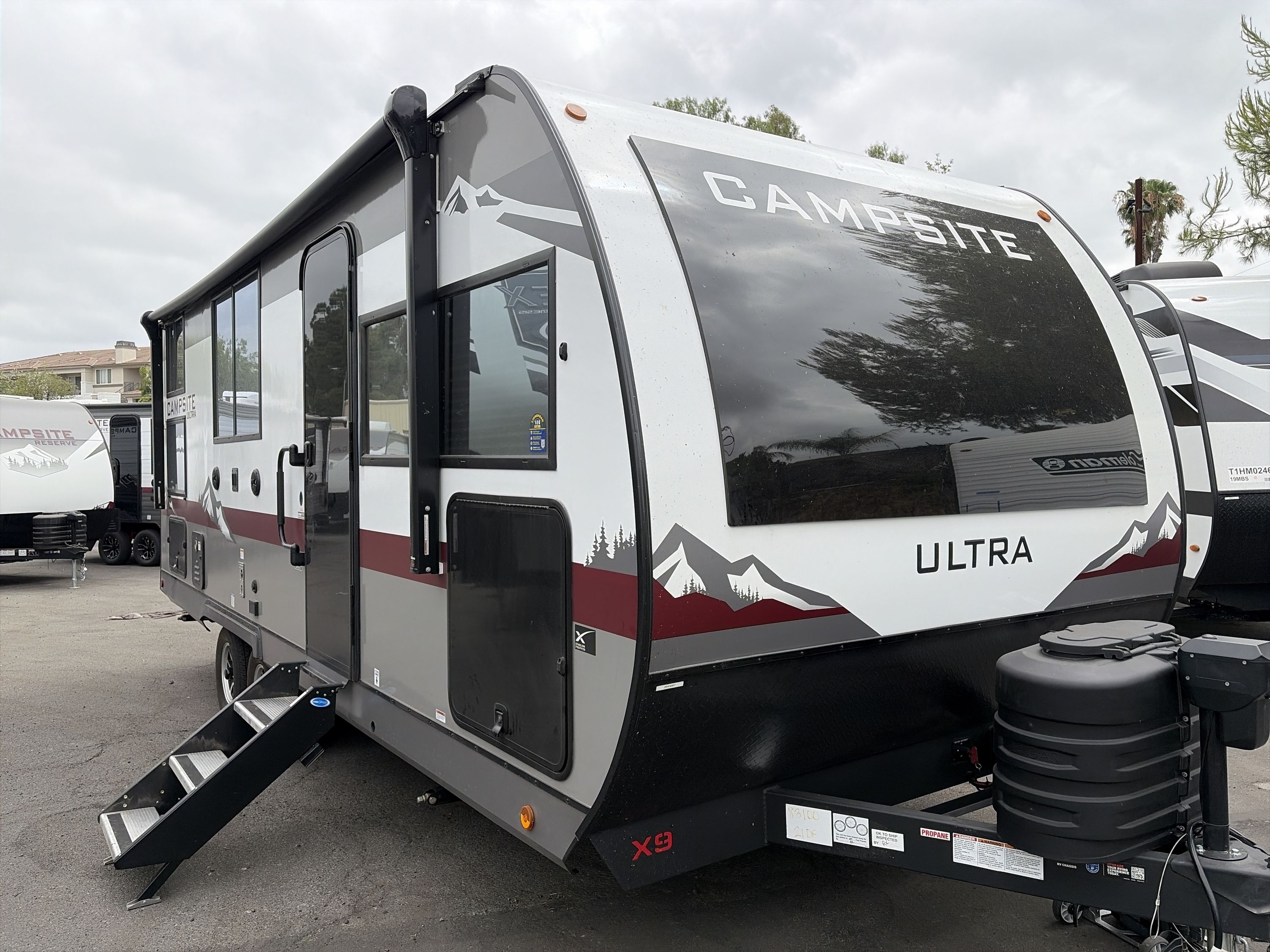 2027 Forest River CAMPSITE ULTRA 21DF in riverside CA