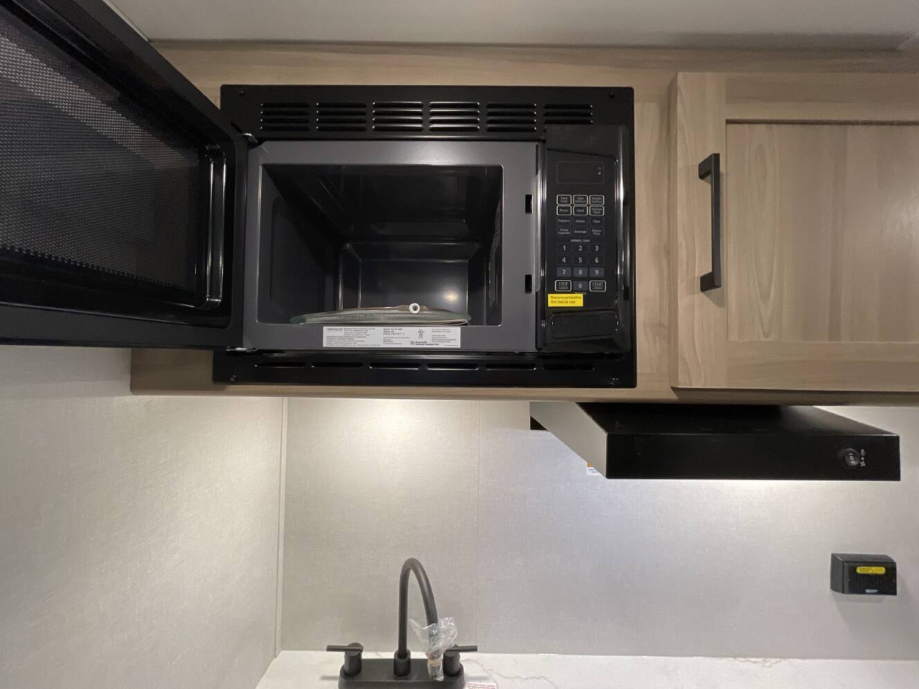 A photo of this 2027 Keystone COLEMAN 13R