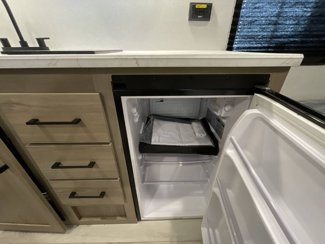 A photo of this 2027 Keystone COLEMAN 13R