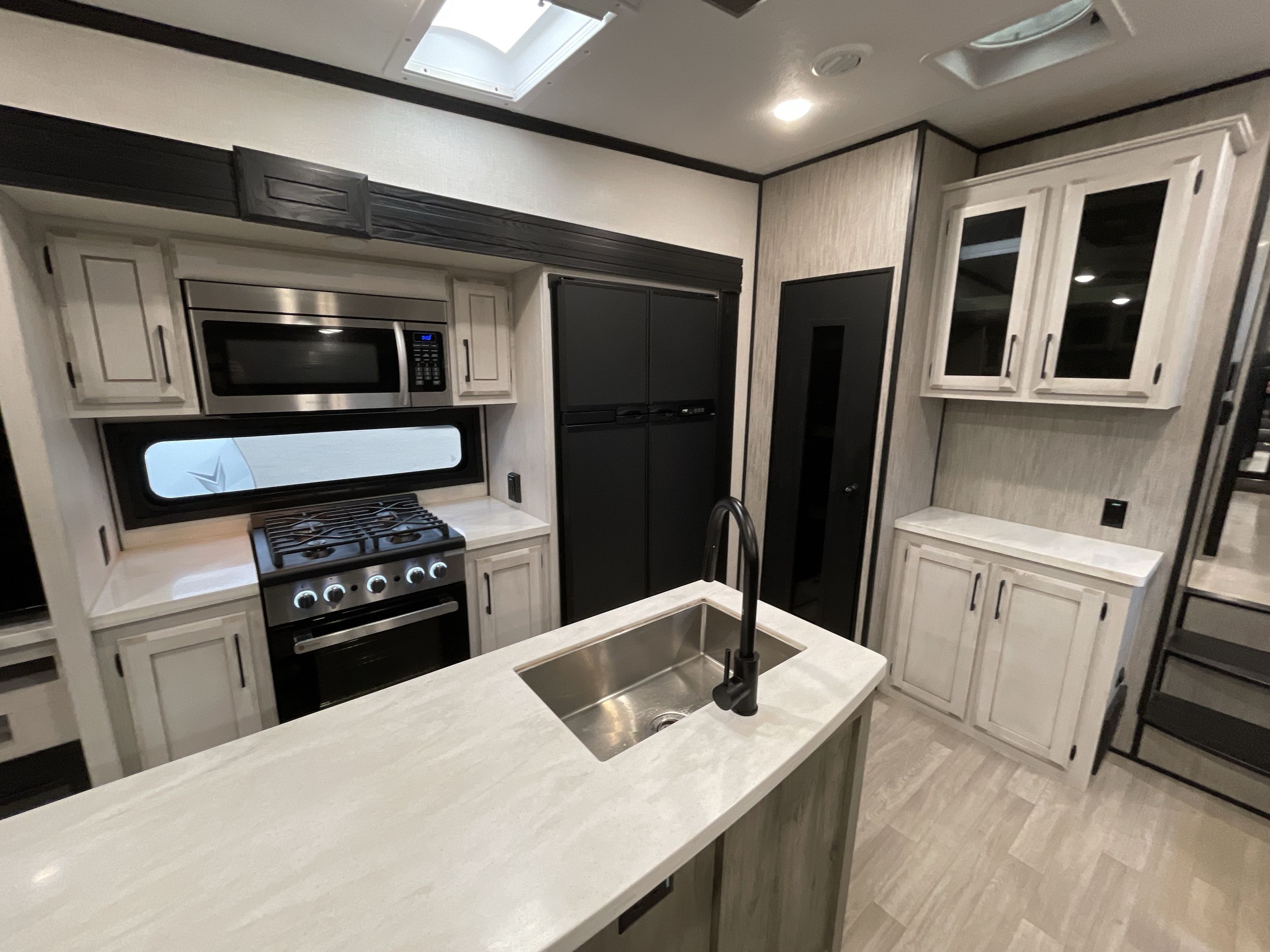 2023 K-Z Rv DURANGO 301RLT in deforest WI