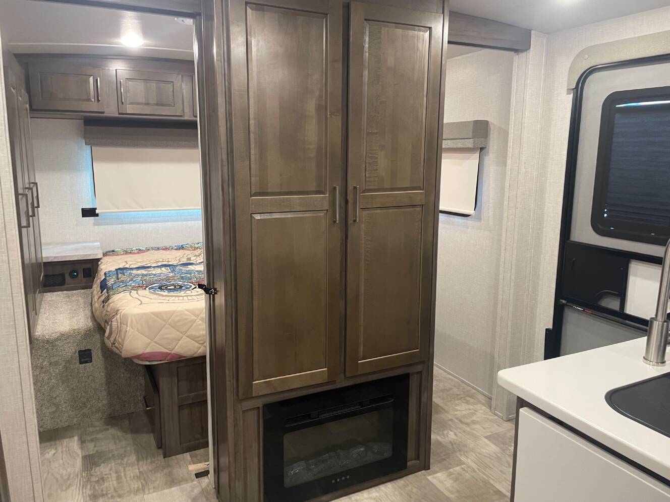 A photo of this 2023 Forest River FLAGSTAFF MICRO LITE 25BSDS
