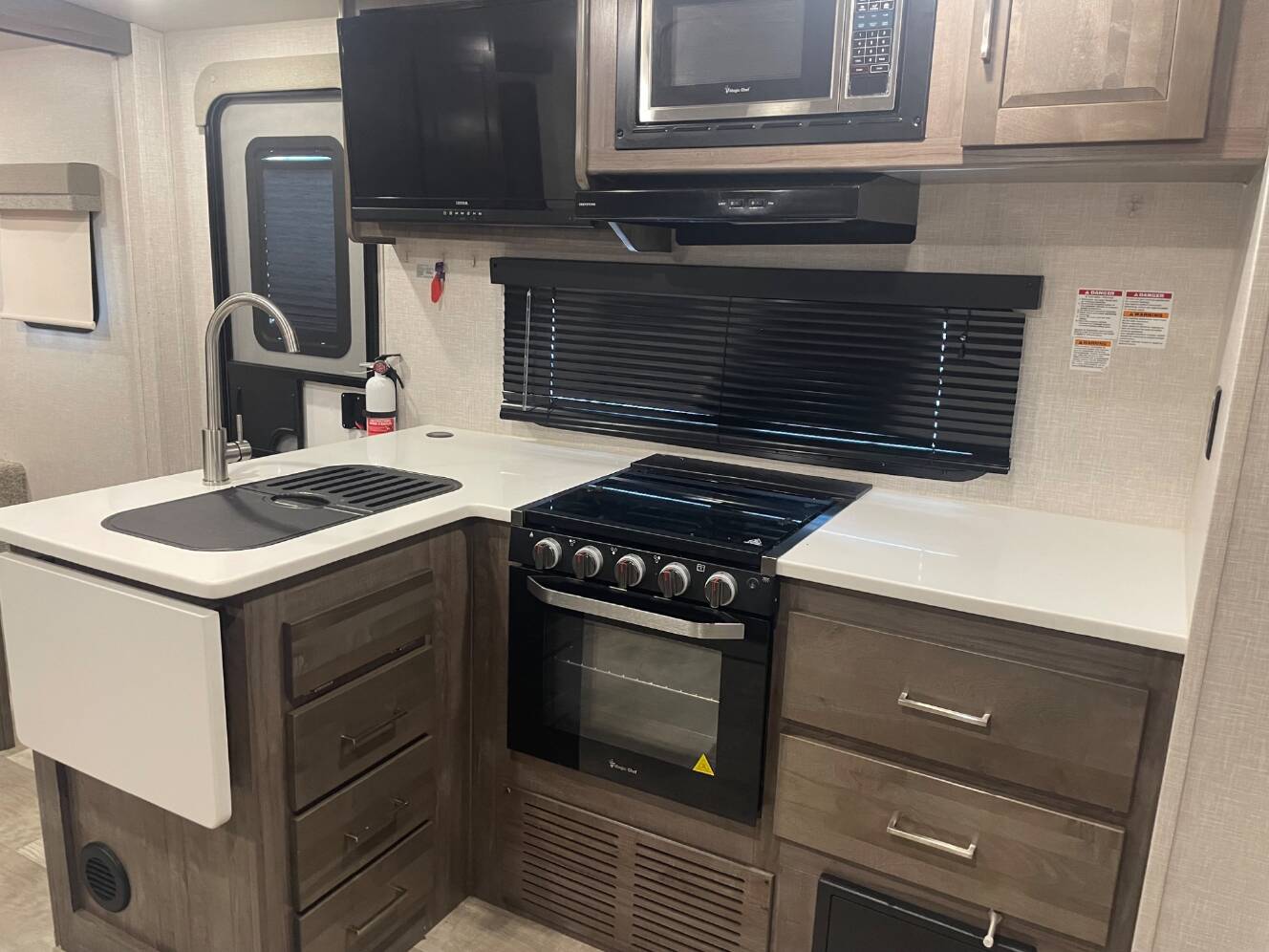 A photo of this 2023 Forest River FLAGSTAFF MICRO LITE 25BSDS