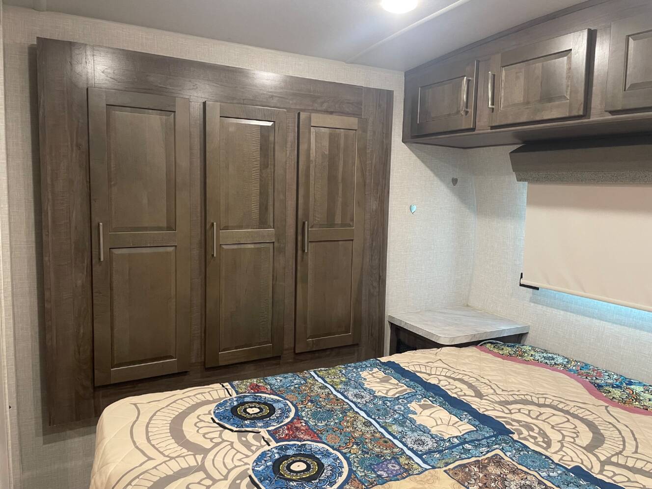 A photo of this 2023 Forest River FLAGSTAFF MICRO LITE 25BSDS