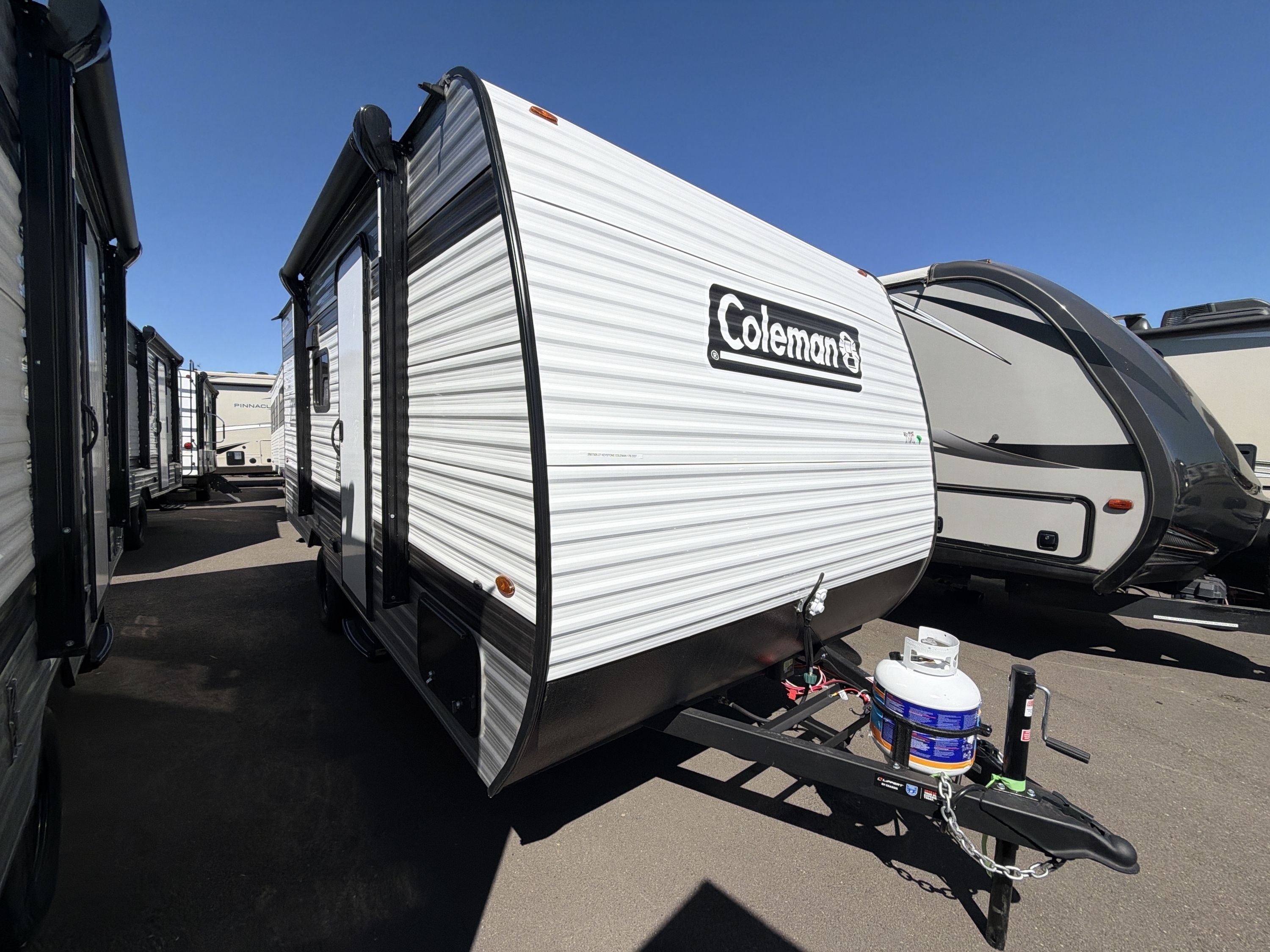 2027 Keystone COLEMAN 17B in vacaville CA