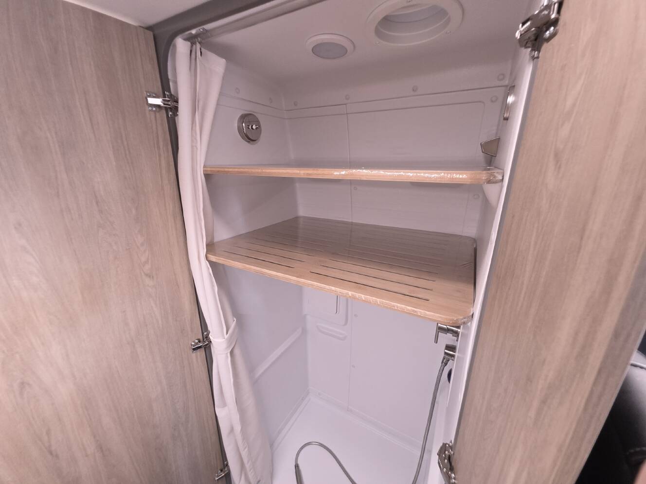 A photo of this 2027 Entegra Coach LAUNCH 19Y