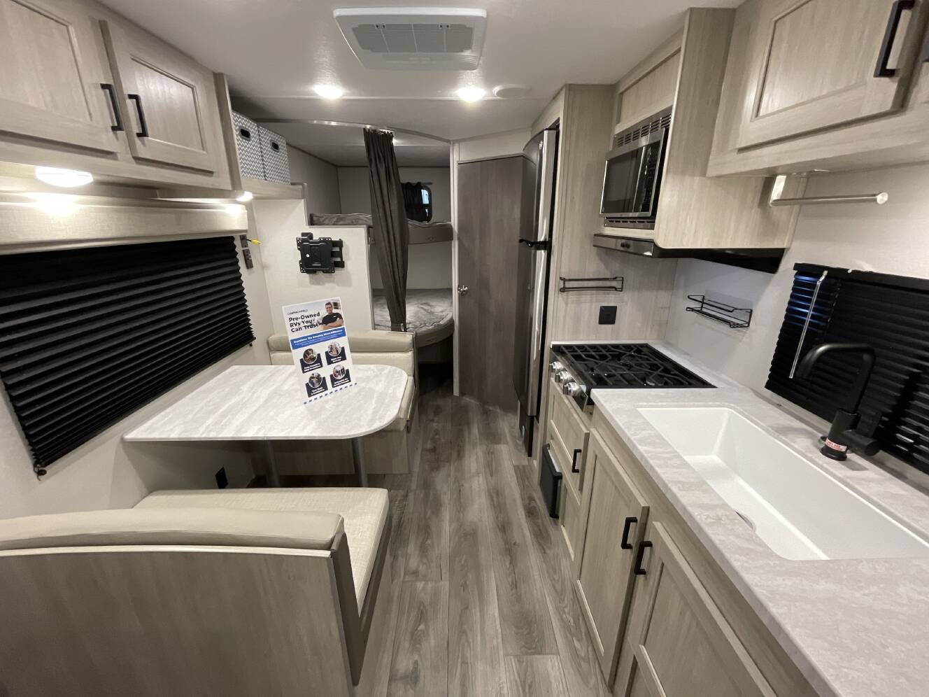A photo of this 2025 Coachmen CATALINA SUMMIT 261BH
