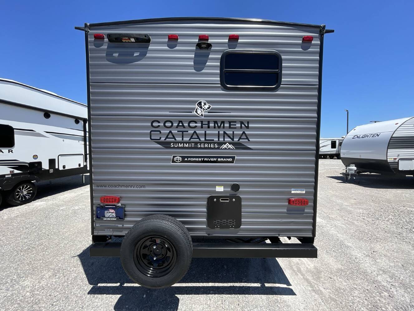 A photo of this 2025 Coachmen CATALINA SUMMIT 261BH