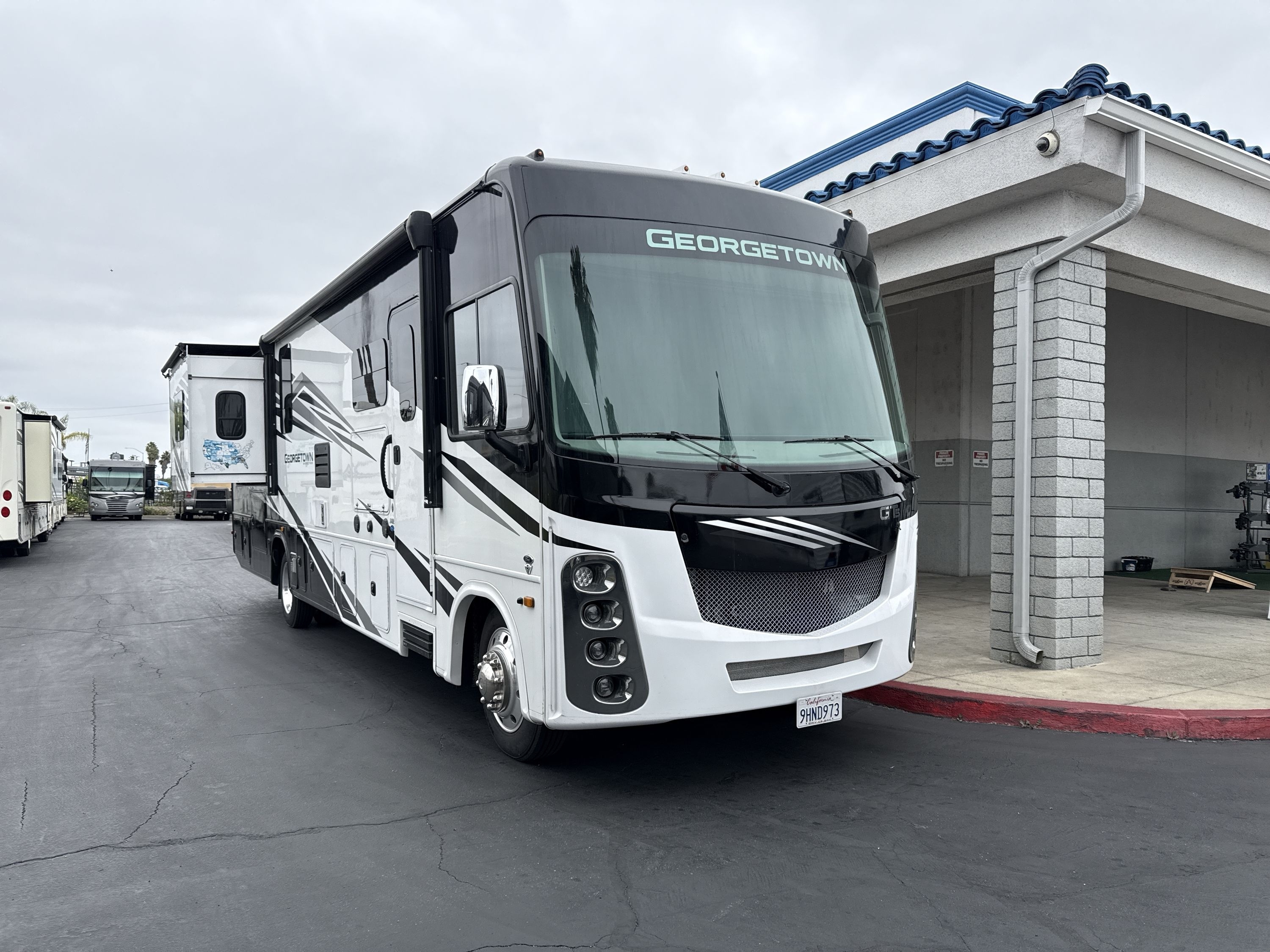 2023 Forest River GEORGETOWN 5 SERIES 34M 34M5 in la mirada CA
