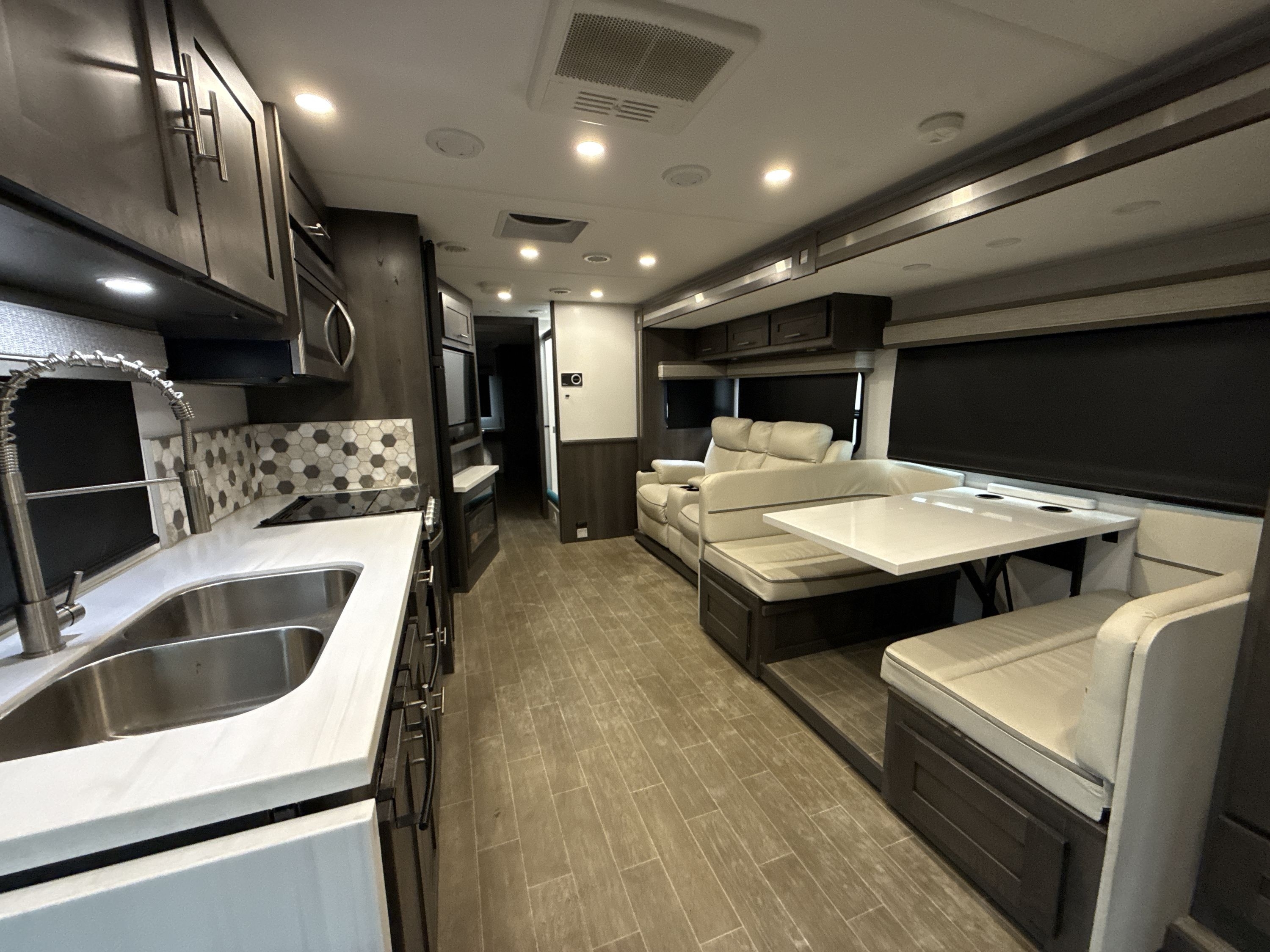 2023 Forest River GEORGETOWN 5 SERIES 34M 34M5 in la mirada CA