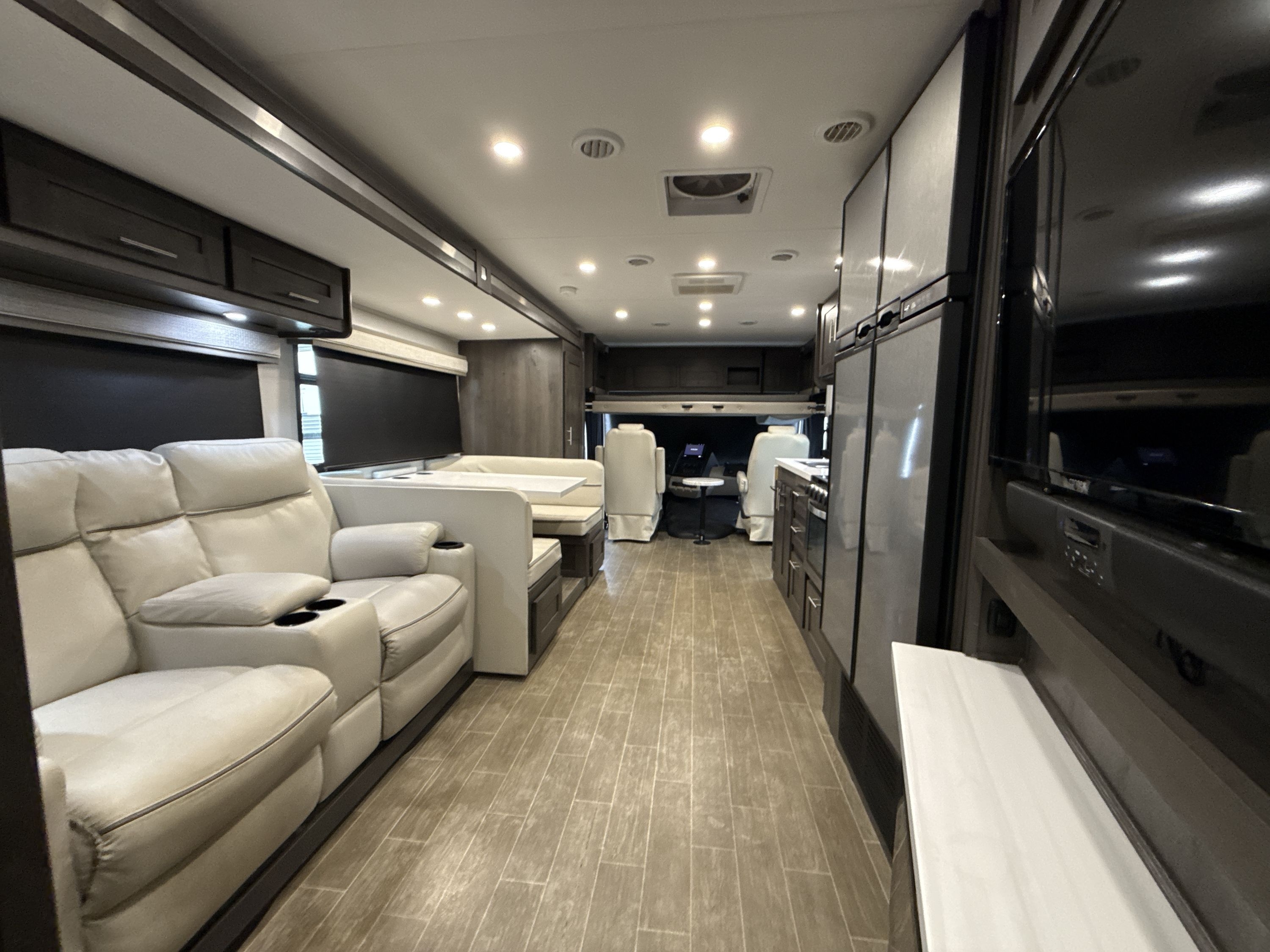 2023 Forest River GEORGETOWN 5 SERIES 34M 34M5 in la mirada CA