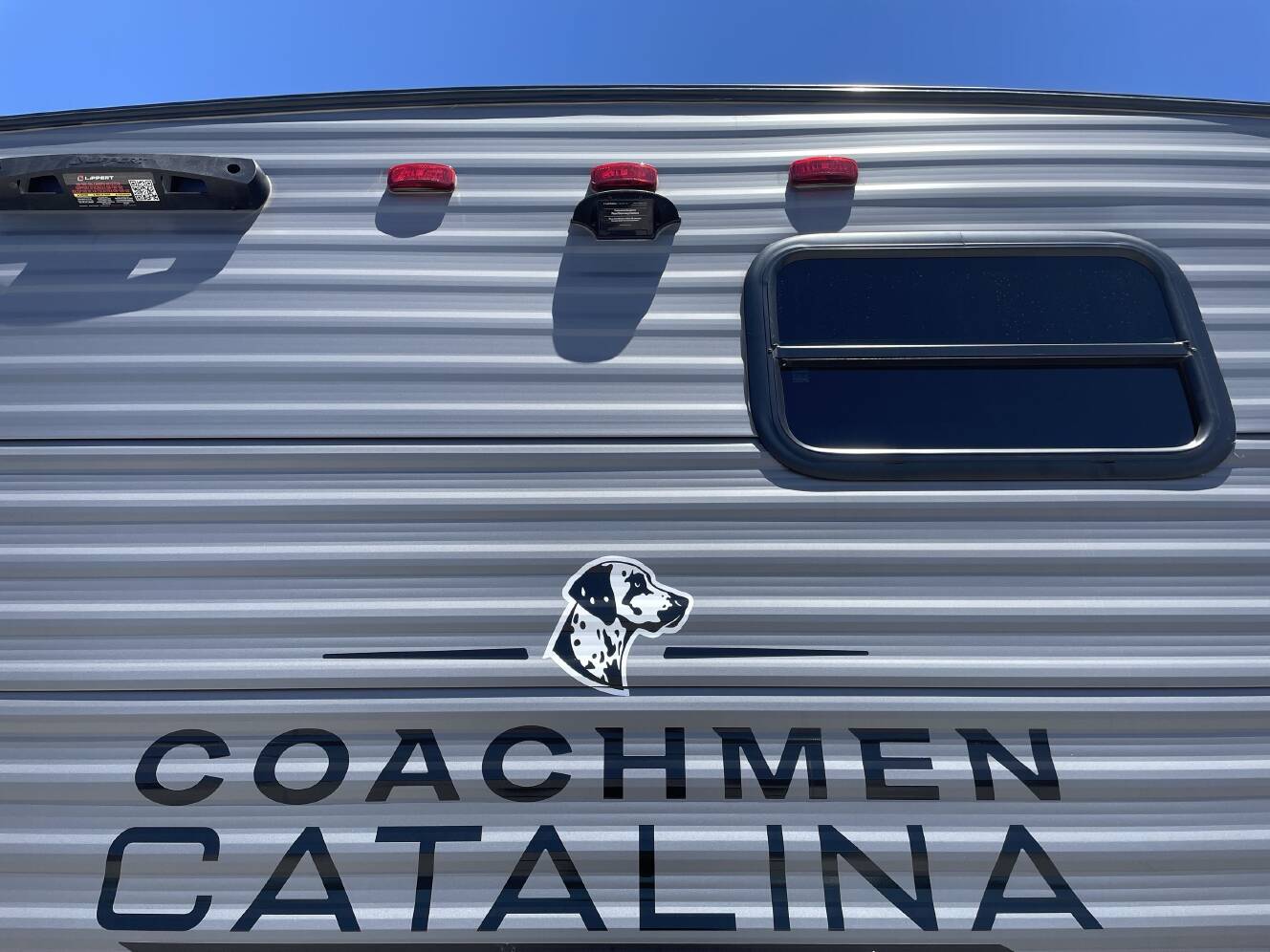 A photo of this 2025 Coachmen CATALINA SUMMIT 261BH