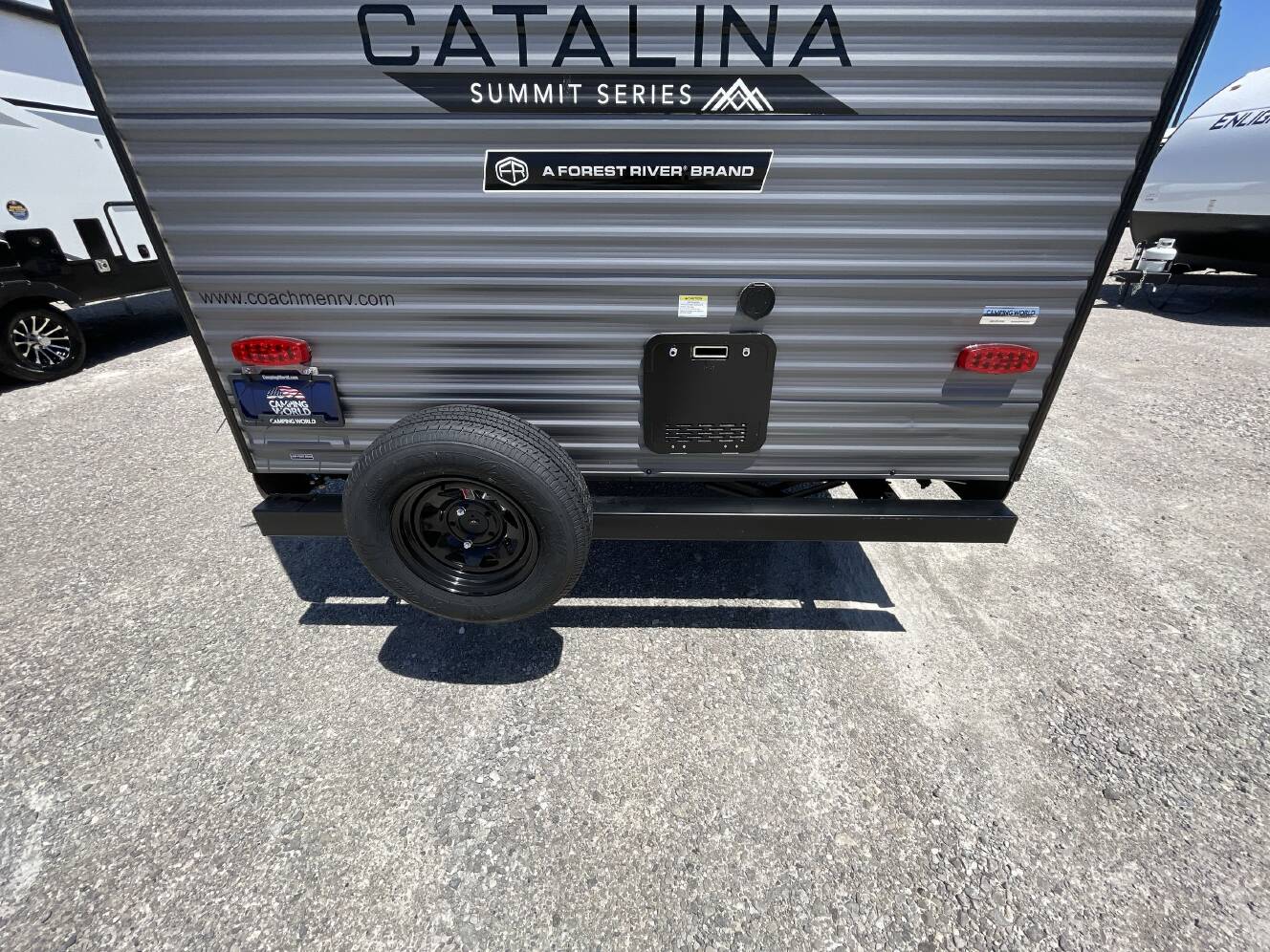 A photo of this 2025 Coachmen CATALINA SUMMIT 261BH