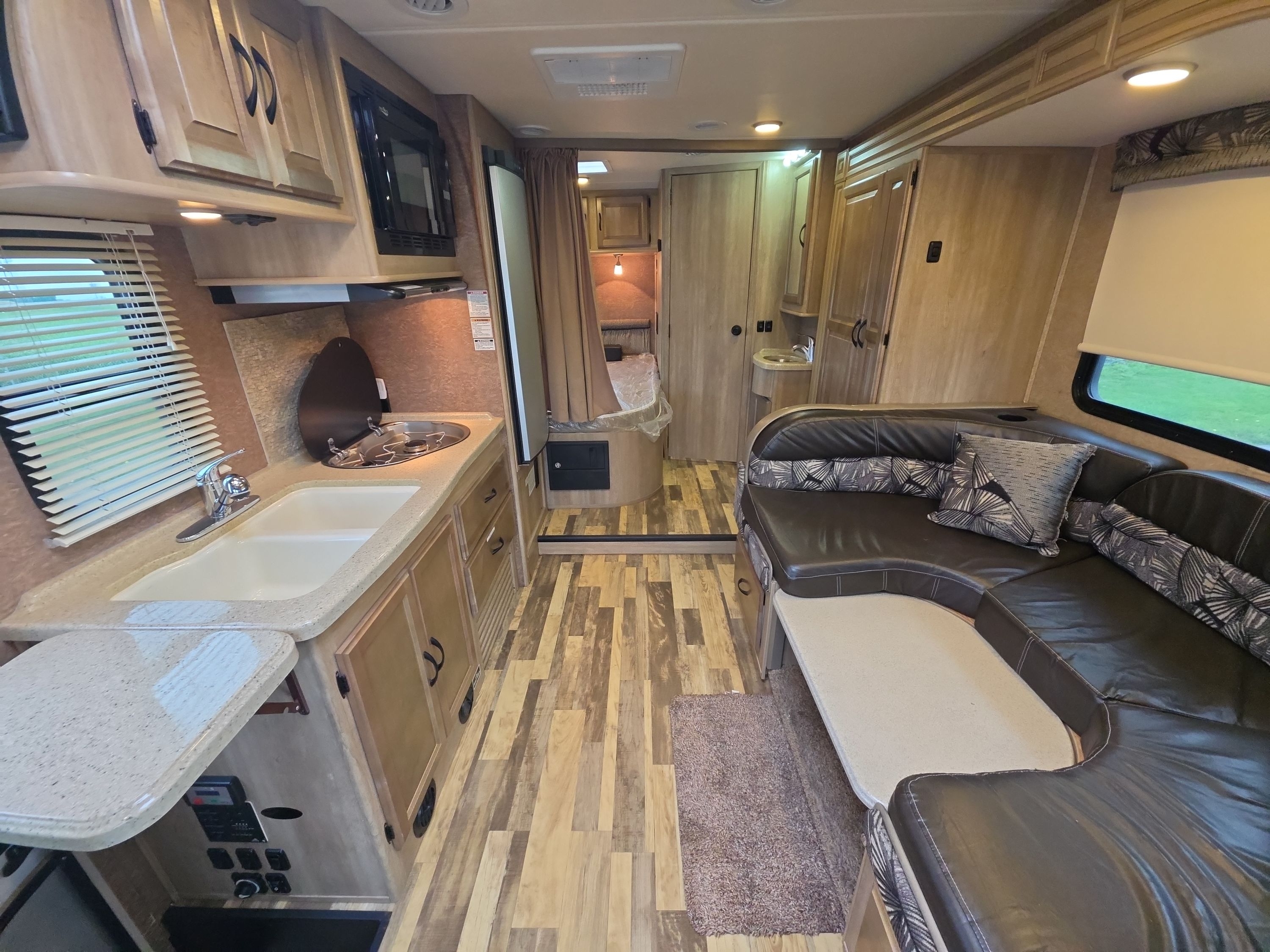 2015 Coachmen PRISM 24J in alvarado TX