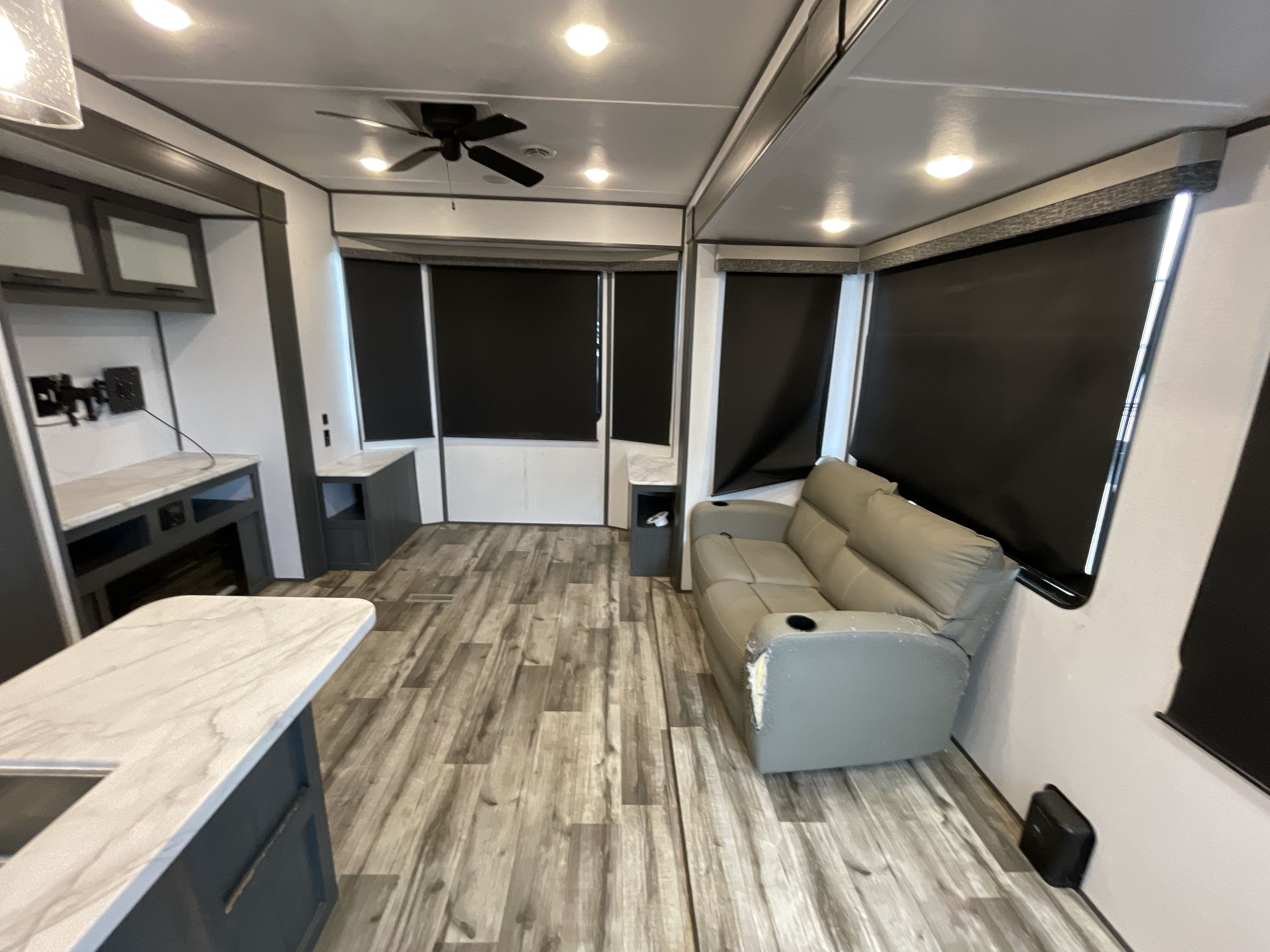2024 Dutchmen ASPEN TRAIL 390LOFT in katy TX