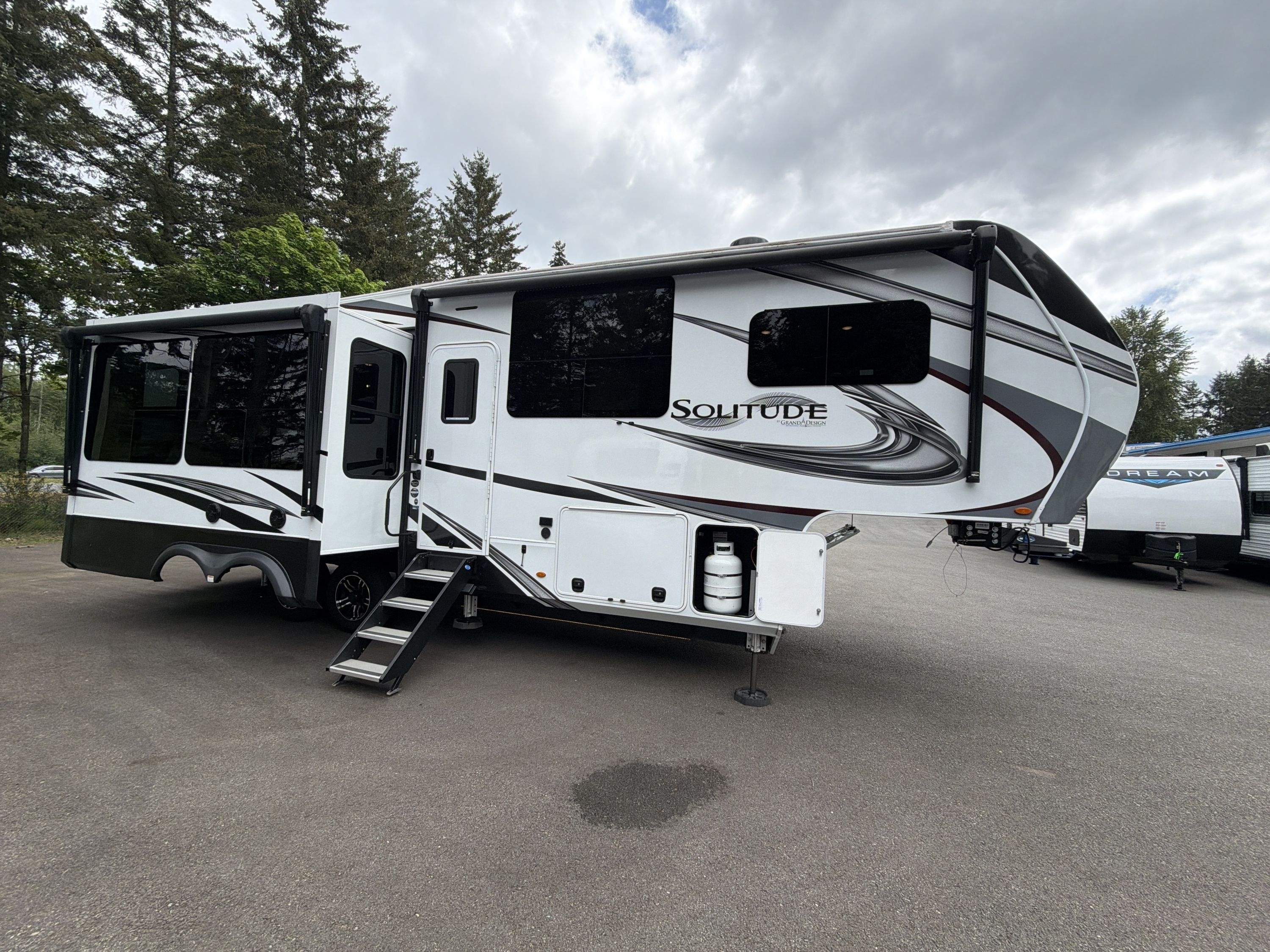 2022 Grand Design SOLITUDE 280RK RV