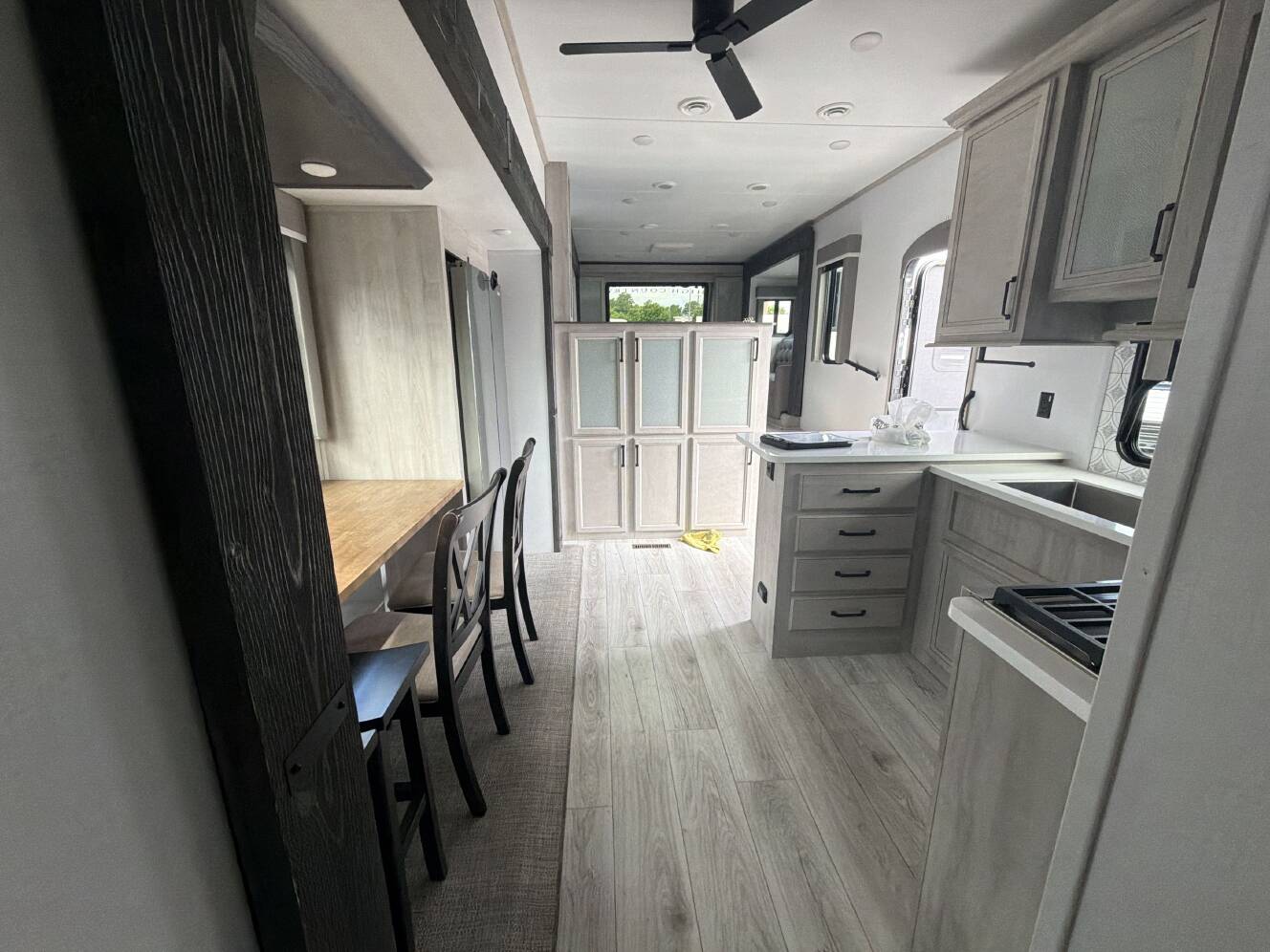 A photo of this 2024 Keystone MONTANA HIGH COUNTRY 377FL