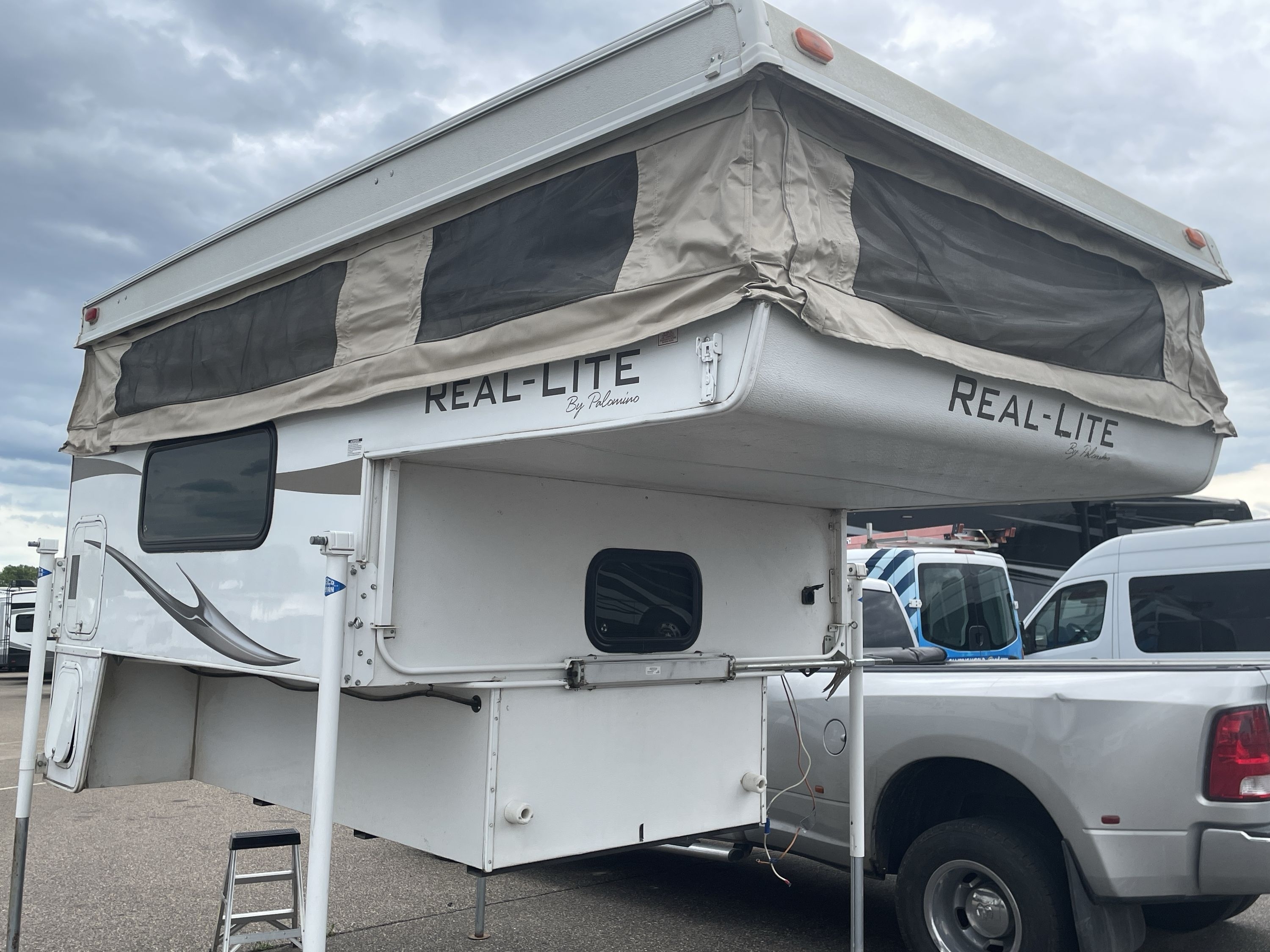 2013 Forest River REAL LITE 1606 RV