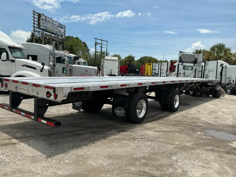 2024 Utility Flat bed