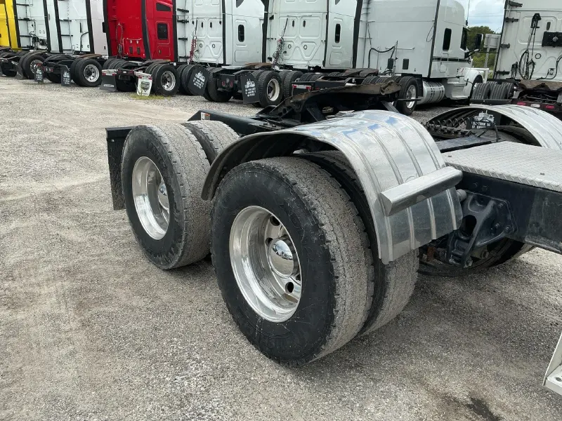 2021 KENWORTH W900