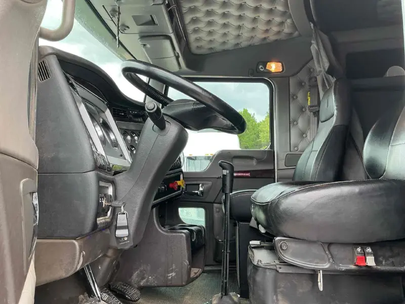 2021 KENWORTH W900