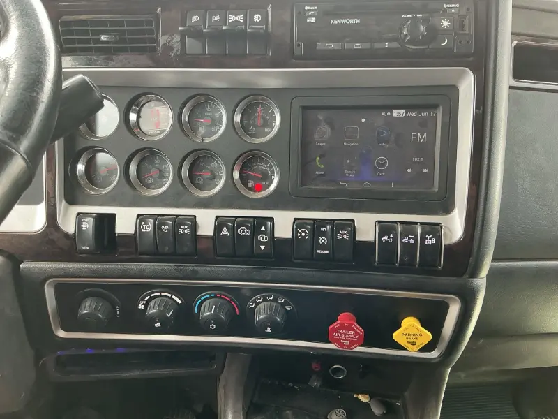 2021 KENWORTH W900