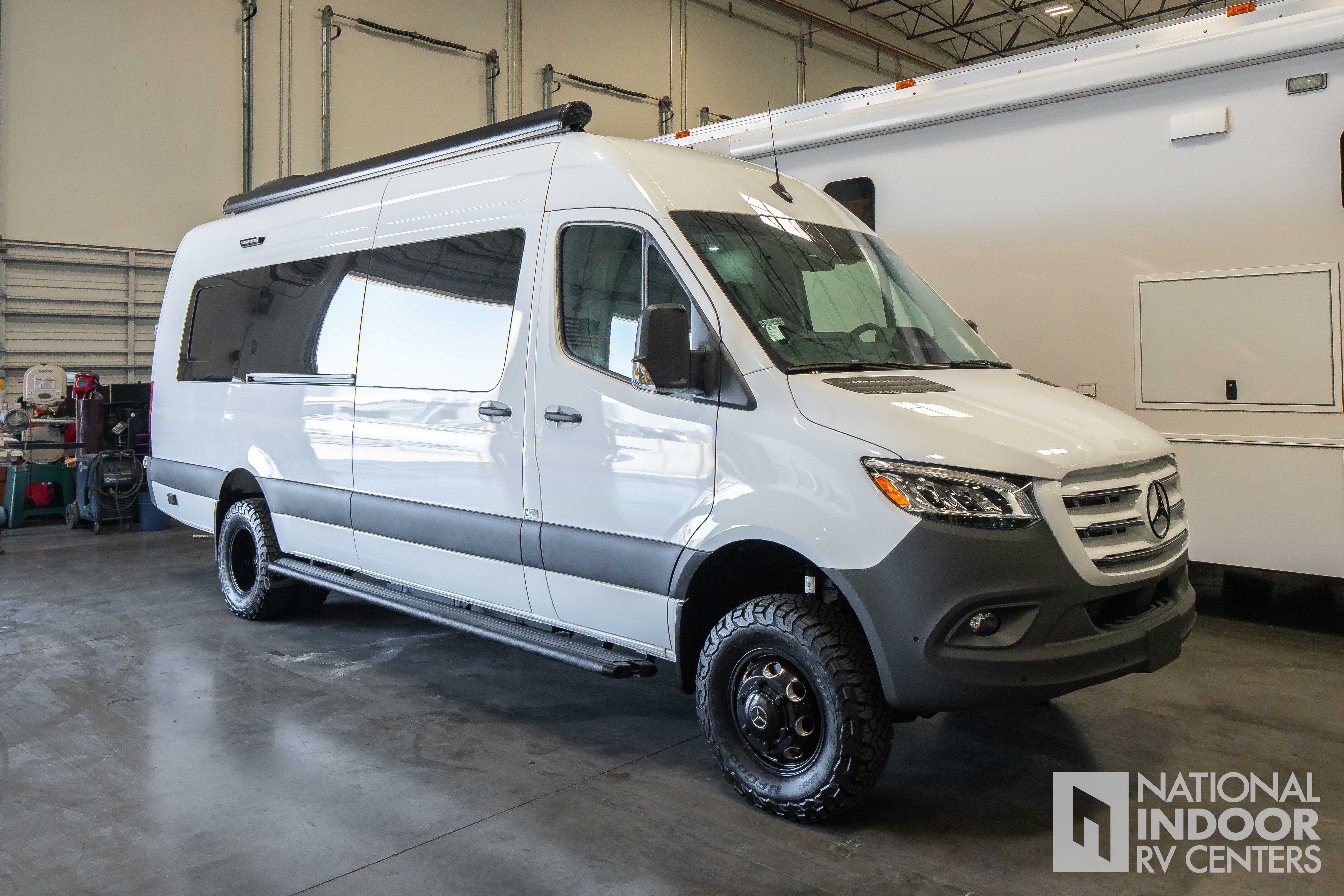 2026 Ogv Luxury Coach V-Tour 5RLA in las vegas NV